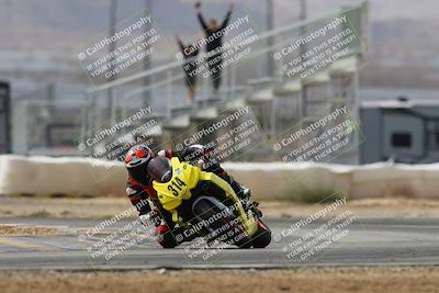 media/Mar-02-2025-Race Pace (Sun) [[8bec80ae00]]/12-Vested (Turn 2) 1111am/